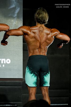 MEN'S PHYSIQUE +179